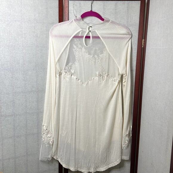 FREE PEOPLE SHEER,LACE‎ BEAUTIFUL BLOUSE SIZE S/P - Picture 5 of 9